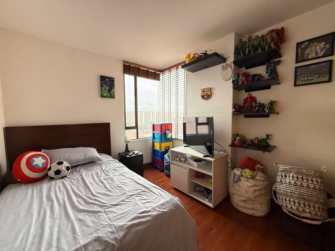 Apartamento de 3 alcobas en venta en Colina Campestre, Bogotá, 87 m² · foto 10 de 21