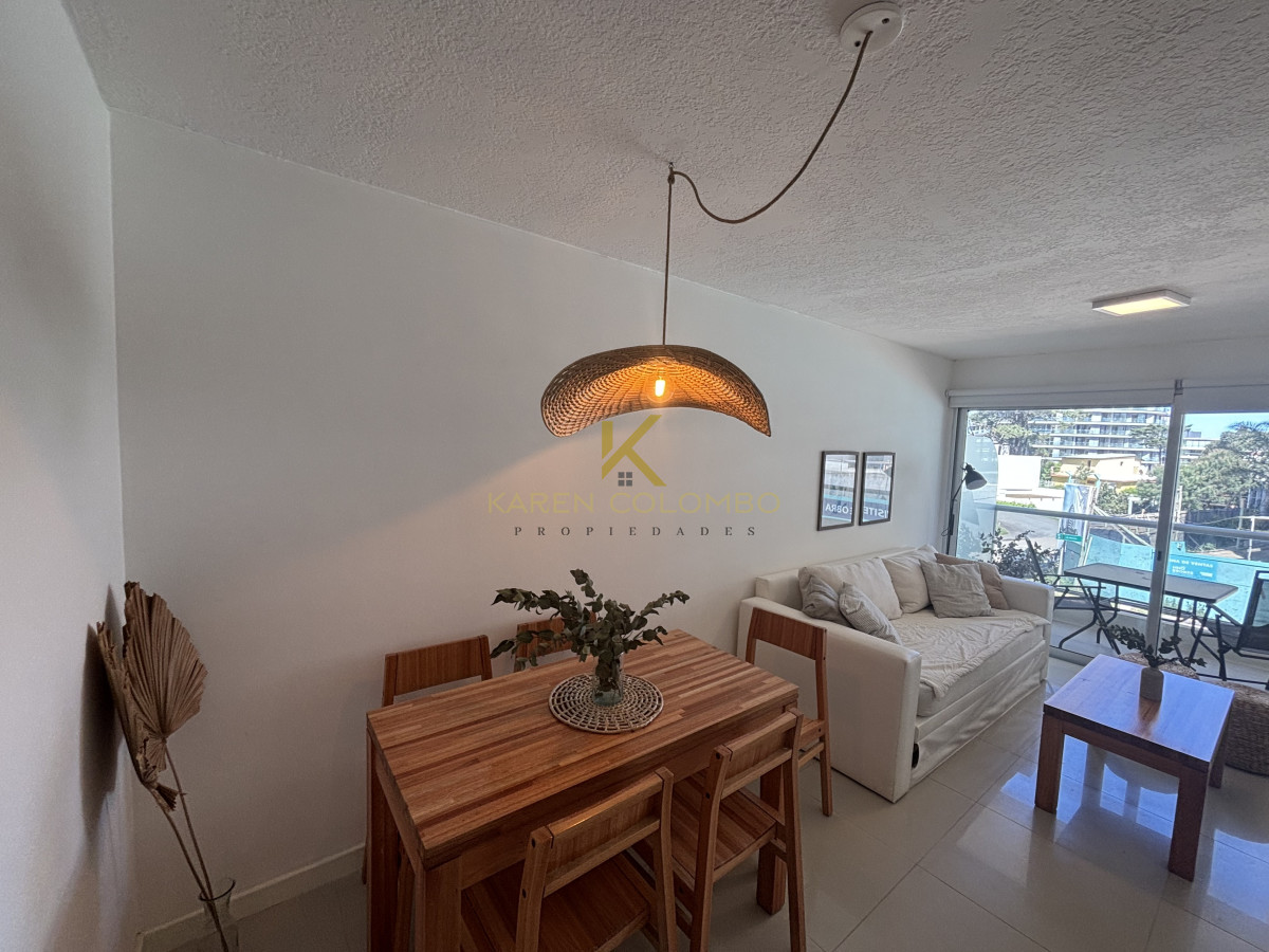 Apartamento en alquiler en Playa Brava