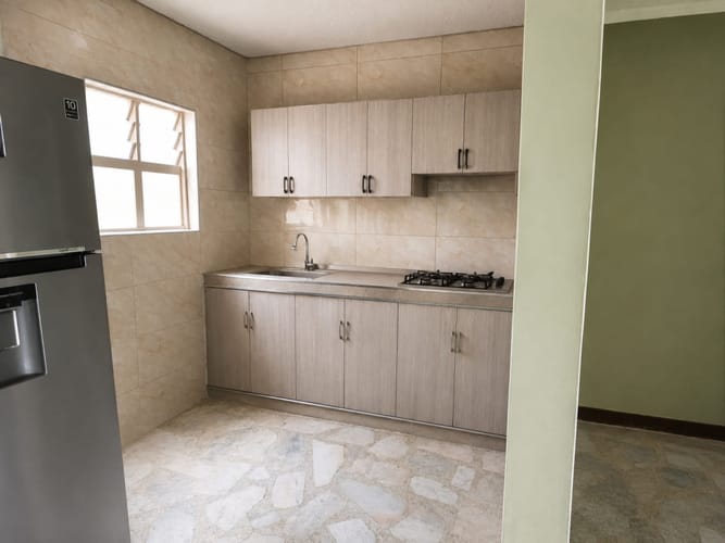Casa de 4 alcobas en venta en Industrial, Cali, 80 m² · foto 8 de 9