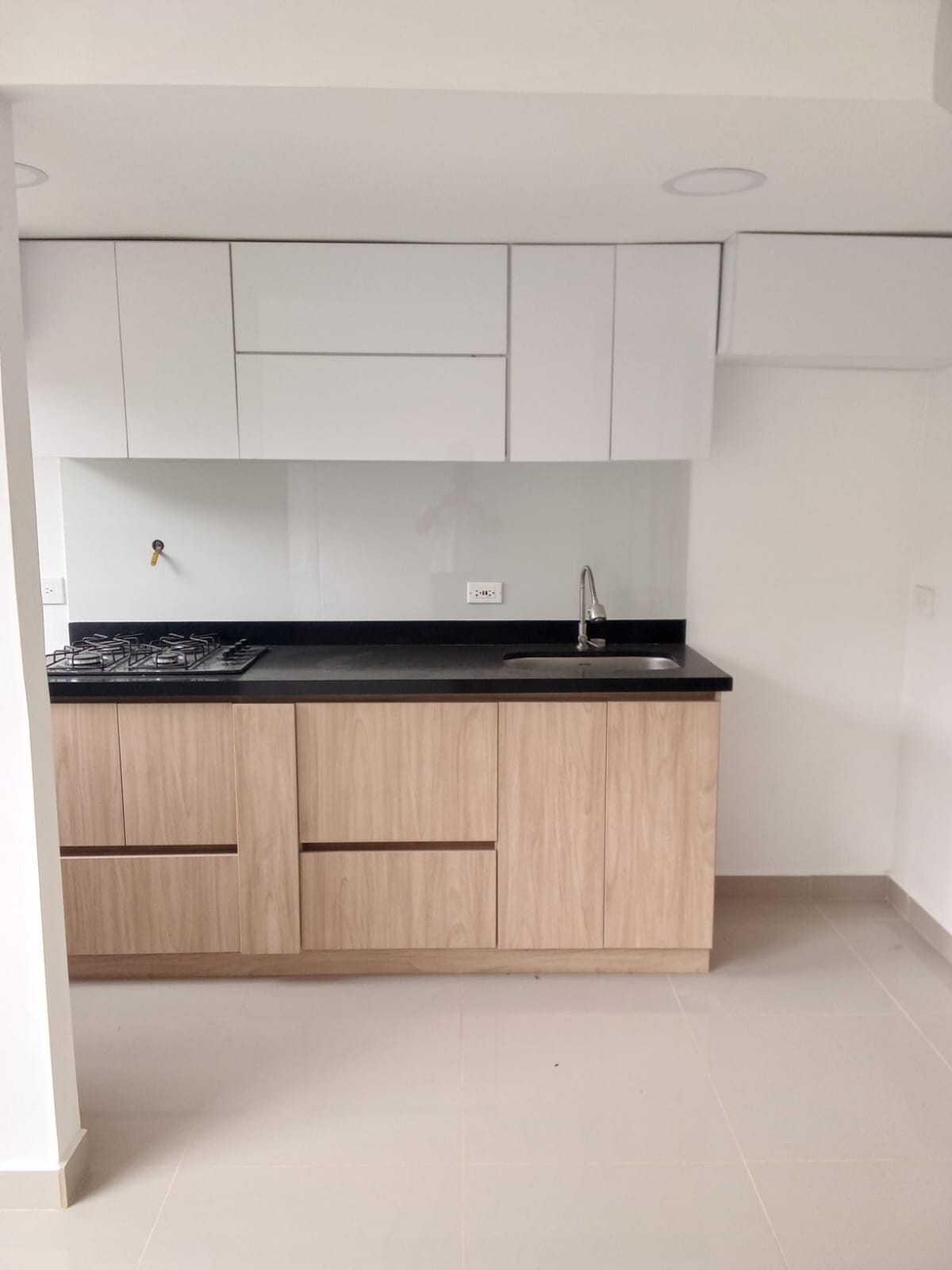Apartamento en venta en Robledo, Medellín · foto 2 de 14
