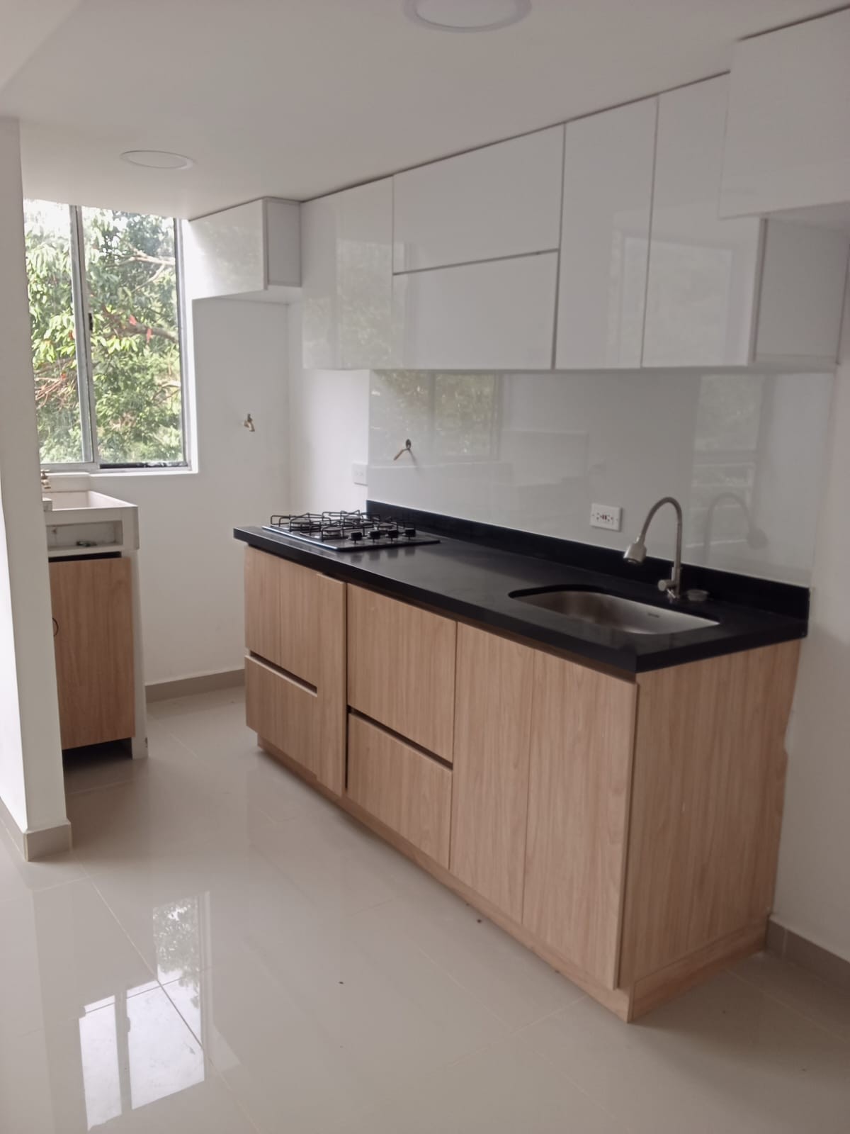 Apartamento en venta en Robledo, Medellín · foto 3 de 14