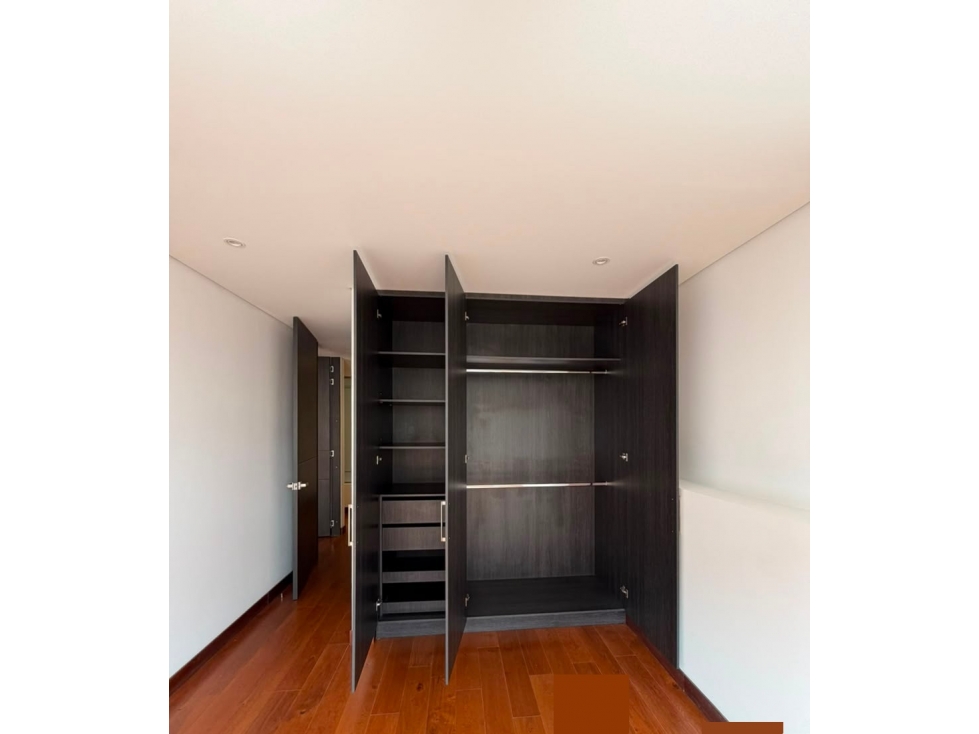 Apartamento en venta en Santa Paula, Bogotá · foto 12 de 16