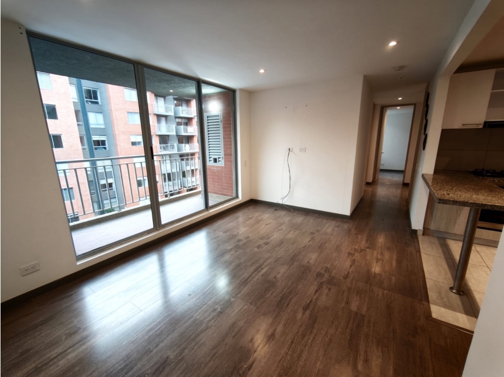 Apartamento en venta en Pinos Polo Club, Mosquera · foto 8 de 24