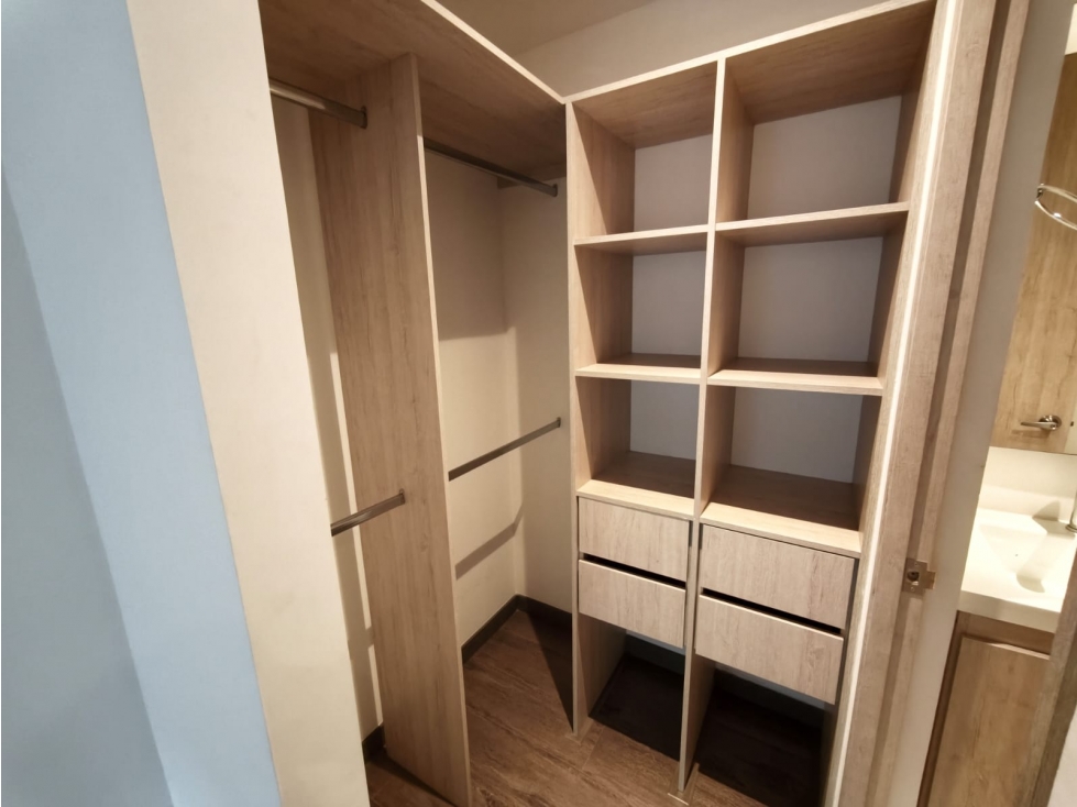 Apartamento en venta en Pinos Polo Club, Mosquera · foto 23 de 24