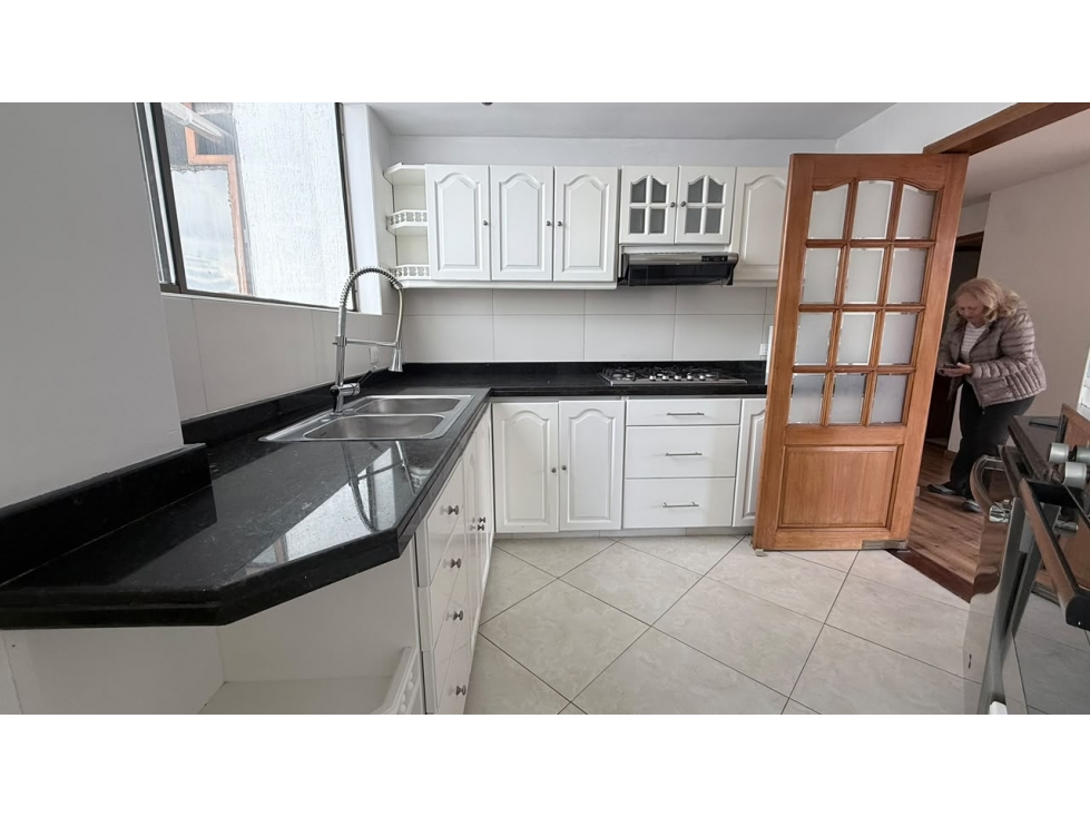 Apartamento en venta en Chico, Bogotá · foto 9 de 24