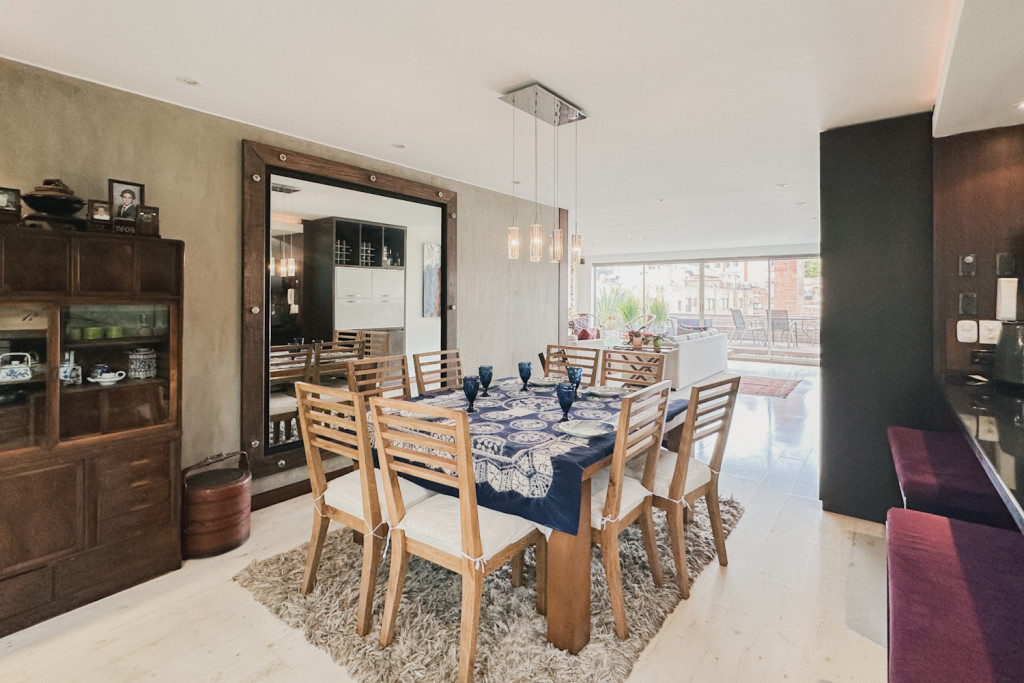 Apartamento en venta en Los Rosales, Bogotá · foto 6 de 24