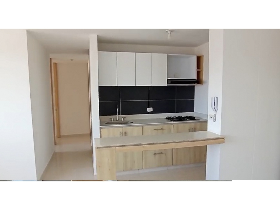 Apartamento en arriendo en Hacienda Santa Cruz, Ibagué · foto 4 de 24