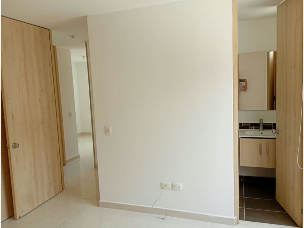 Apartamento en arriendo en Hacienda Santa Cruz, Ibagué · foto 9 de 24
