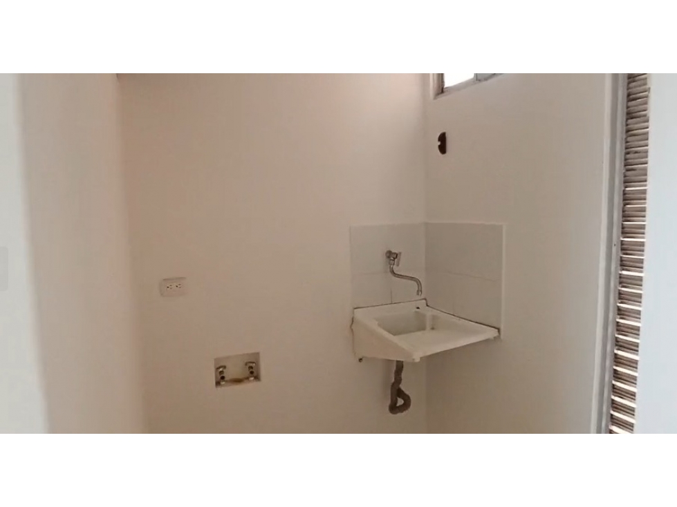 Apartamento en arriendo en Hacienda Santa Cruz, Ibagué · foto 19 de 24