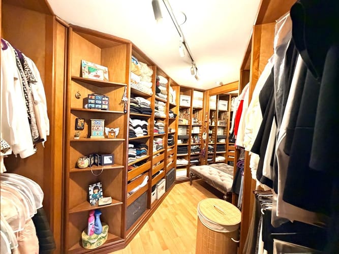 Casa de 4 alcobas en venta en Lindaraja, Bogotá, 251 m² · foto 12 de 24