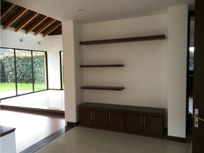 Casa de 4 alcobas en venta en Cerca De Piedra, Chía, 445 m² · foto 5 de 20