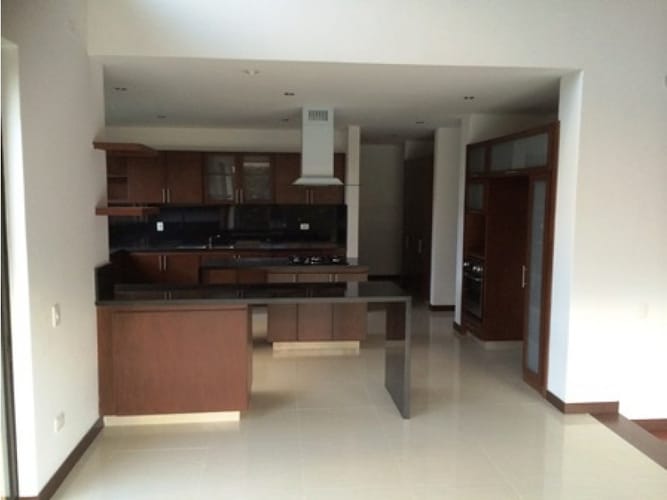 Casa de 4 alcobas en venta en Cerca De Piedra, Chía, 445 m² · foto 7 de 20