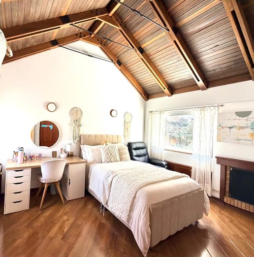 Casa de 4 alcobas en venta en Lindaraja, Bogotá, 251 m² · foto 17 de 24