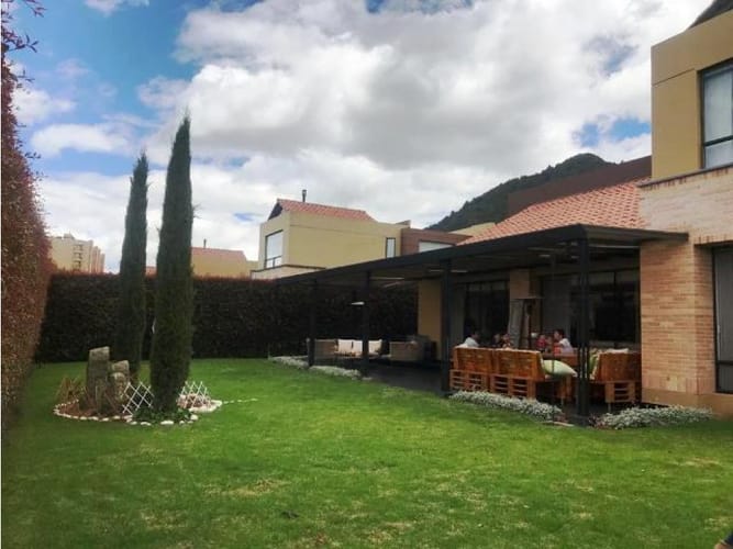 Casa de 4 alcobas en venta en Cerca De Piedra, Chía, 447 m² · foto 20 de 24