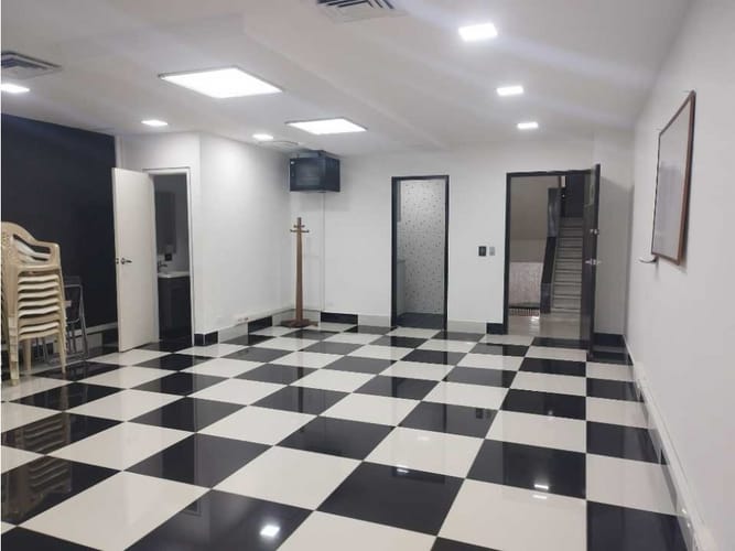 Oficina en arriendo en Los Balsos, Medellín, 80 m² · foto 3 de 12