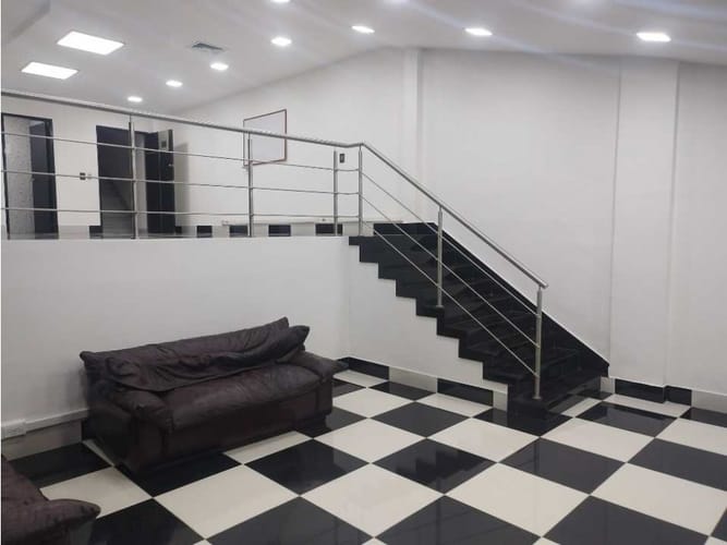 Oficina en arriendo en Los Balsos, Medellín, 80 m² · foto 7 de 12