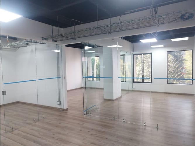 Oficina en arriendo en Patio Bonito, Medellín, 70 m² · foto 5 de 5