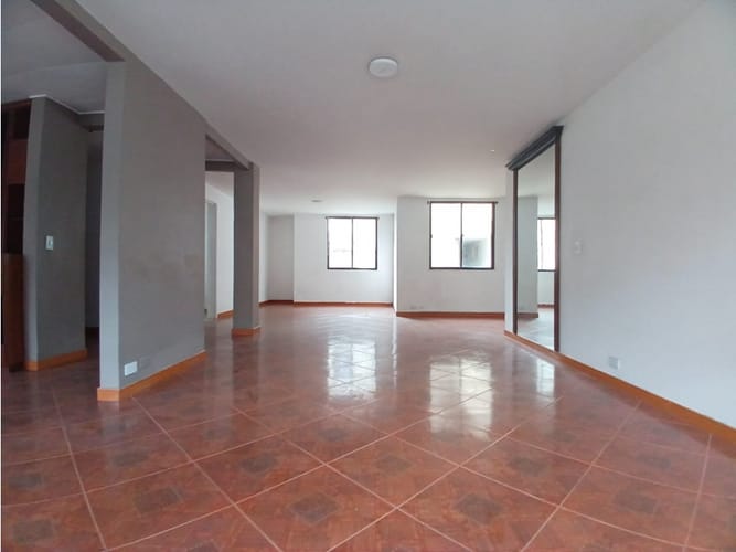 Apartamento en venta en San Benito, Medellín · foto 4 de 24
