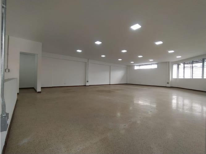 Local en arriendo en Colombia, Medellín, 150 m² · foto 4 de 10