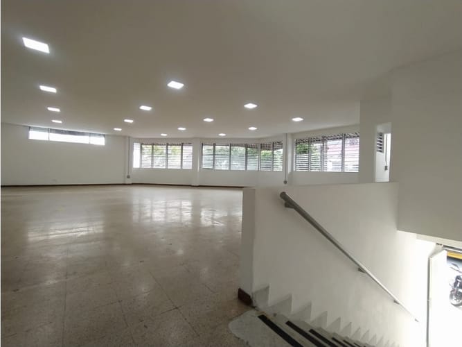 Local en arriendo en Colombia, Medellín, 150 m² · foto 6 de 10