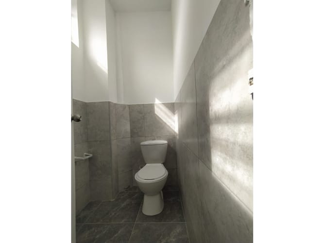 Local en arriendo en Colombia, Medellín, 150 m² · foto 7 de 10
