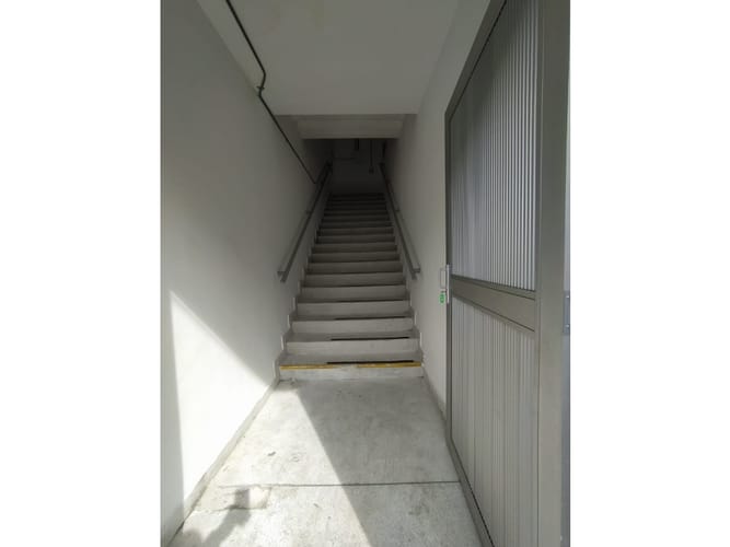 Local en arriendo en Colombia, Medellín, 150 m² · foto 10 de 10