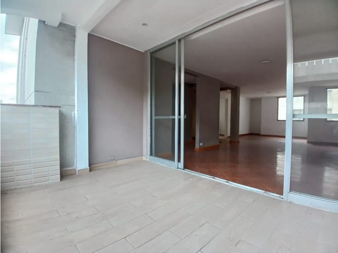 Apartamento en venta en San Benito, Medellín · foto 16 de 24