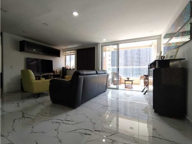 Apartamento en venta en San Jose, Bogotá · foto 2 de 24