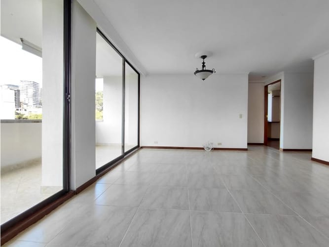 Apartamento de 3 alcobas en arriendo en La Florida, Medellín, 110 m² · foto 5 de 22