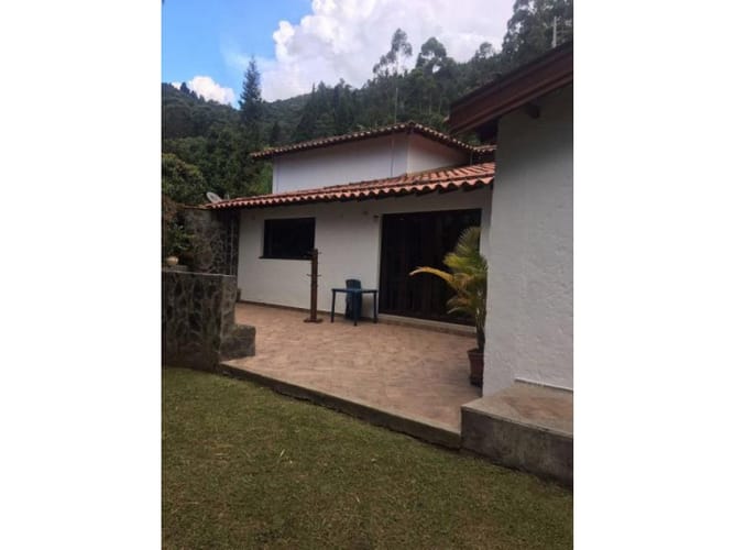 Casa de 4 alcobas en venta en La Tablaza, La Estrella, 380 m² · foto 3 de 17