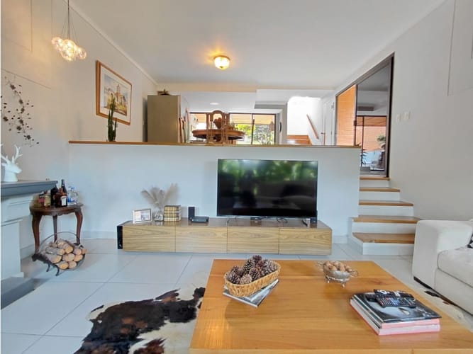 Casa de 3 alcobas en venta en Cimarronas, Rionegro, 140 m² · foto 8 de 24