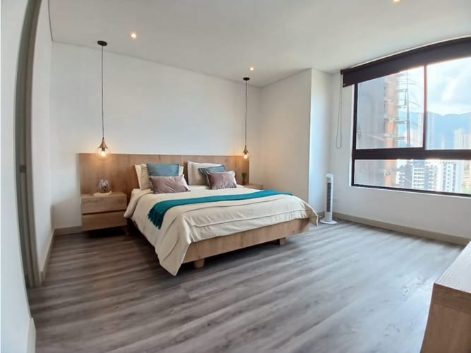 Apartamento en venta en El Poblado, Medellín · foto 11 de 24