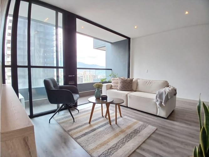 Apartamento en venta en El Poblado, Medellín · foto 12 de 24