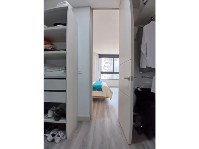 Apartamento en venta en El Poblado, Medellín · foto 19 de 24