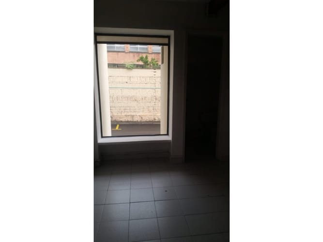 Local en venta en Zuñiga, Envigado, 20 m² · foto 4 de 7