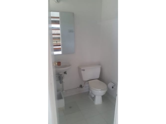 Local en venta en Zuñiga, Envigado, 20 m² · foto 5 de 7