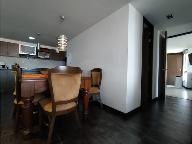 Apartamento de 3 alcobas en venta en San Jose, Sabaneta, 96 m² · foto 8 de 24