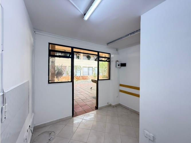 Local en arriendo en Otraparte, Envigado, 10 m² · foto 11 de 11