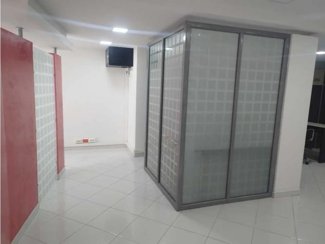 Oficina en arriendo en Los Balsos, Medellín, 60 m² · foto 6 de 13