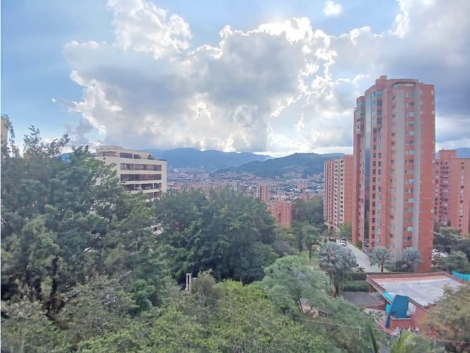 Apartamento en venta en El Campestre, Medellín · foto 11 de 22