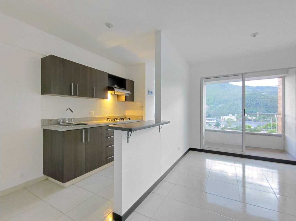 Apartamento en venta en Pilsen, Itagüí · foto 2 de 19