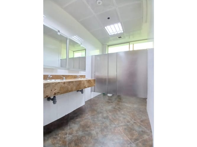Oficina en arriendo en Simesa, Medellín, 180 m² · foto 6 de 8