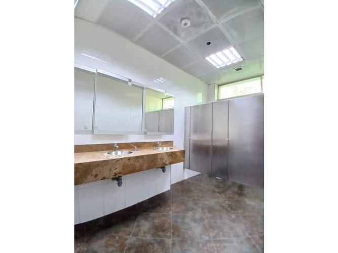 Oficina en arriendo en Simesa, Medellín, 180 m² · foto 7 de 8