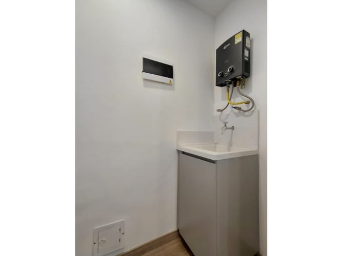 Apartamento en venta en Alto De Las Flores, Envigado · foto 10 de 24