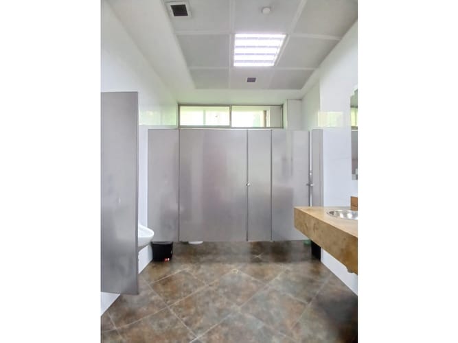 Oficina en arriendo en Las Vegas, Medellín, 180 m² · foto 6 de 8