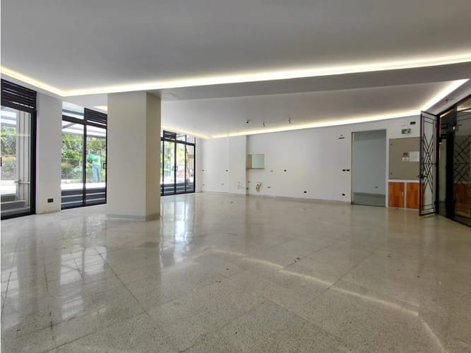 Local en arriendo en Alejandria, Medellín, 138 m² · foto 3 de 7