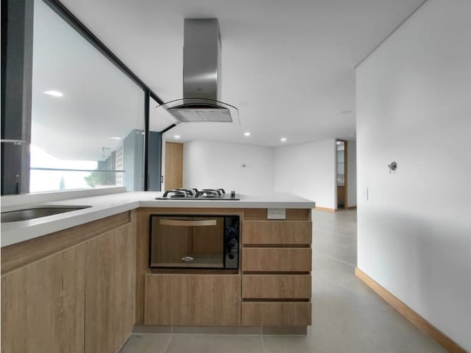 Apartamento en venta en Las Palmas, Medellín, 100 m² · foto 6 de 24