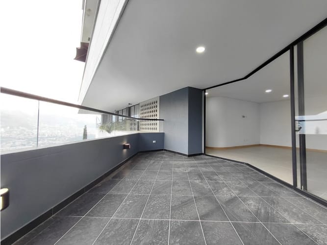 Apartamento en venta en Las Palmas, Medellín, 100 m² · foto 12 de 24