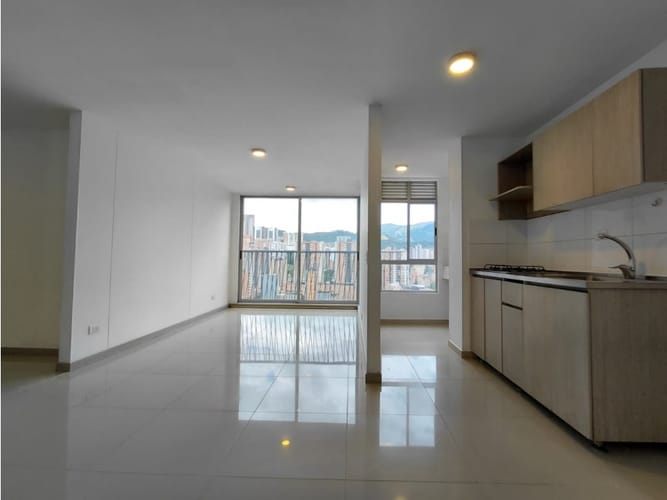 Apartamento de 3 alcobas en arriendo en Mayorca, Sabaneta, 76 m² · foto 7 de 24