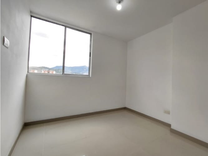 Apartamento de 3 alcobas en arriendo en Mayorca, Sabaneta, 76 m² · foto 24 de 24